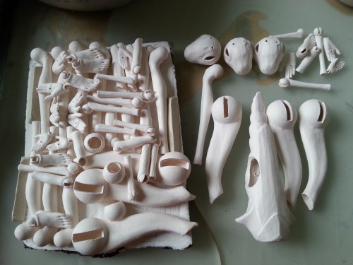 04porcelain-grasshopper-parts-from-the-kiln